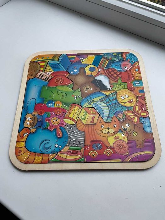 Дерев’яний пазл-вкладиш з великими фігурками