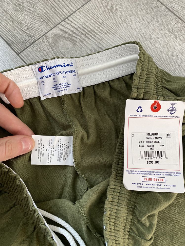 Шорти Champion, new, M