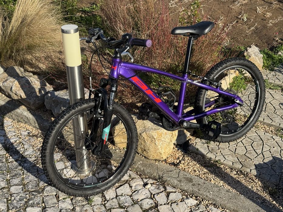 Bicicleta BH EXPERT Junior  20” Suspensao