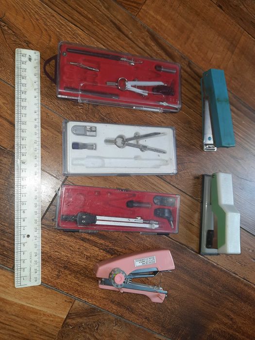 Набір степлерів та готувалень. Ціна за набір!