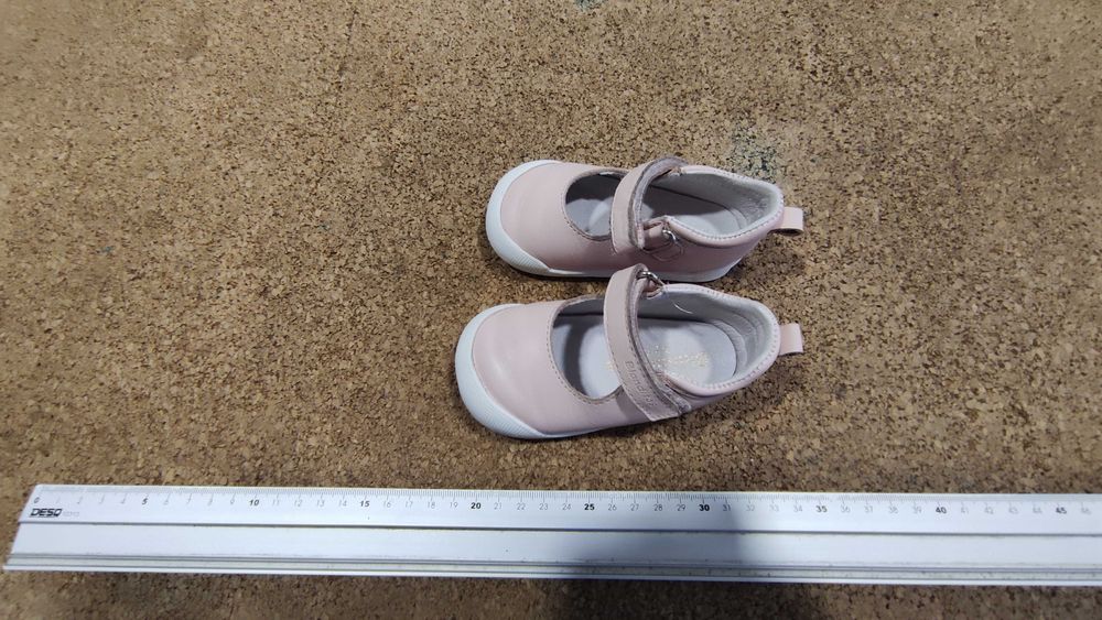 roupa de marca como nova menina 8 a 12 meses