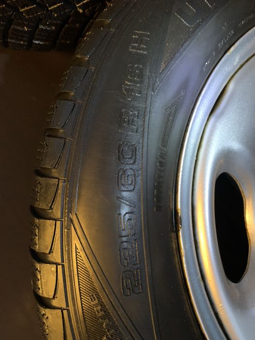 Suzuki Grand Vitara koła zimowe 5x114,3 235/60/16 continantal,uniroyal
