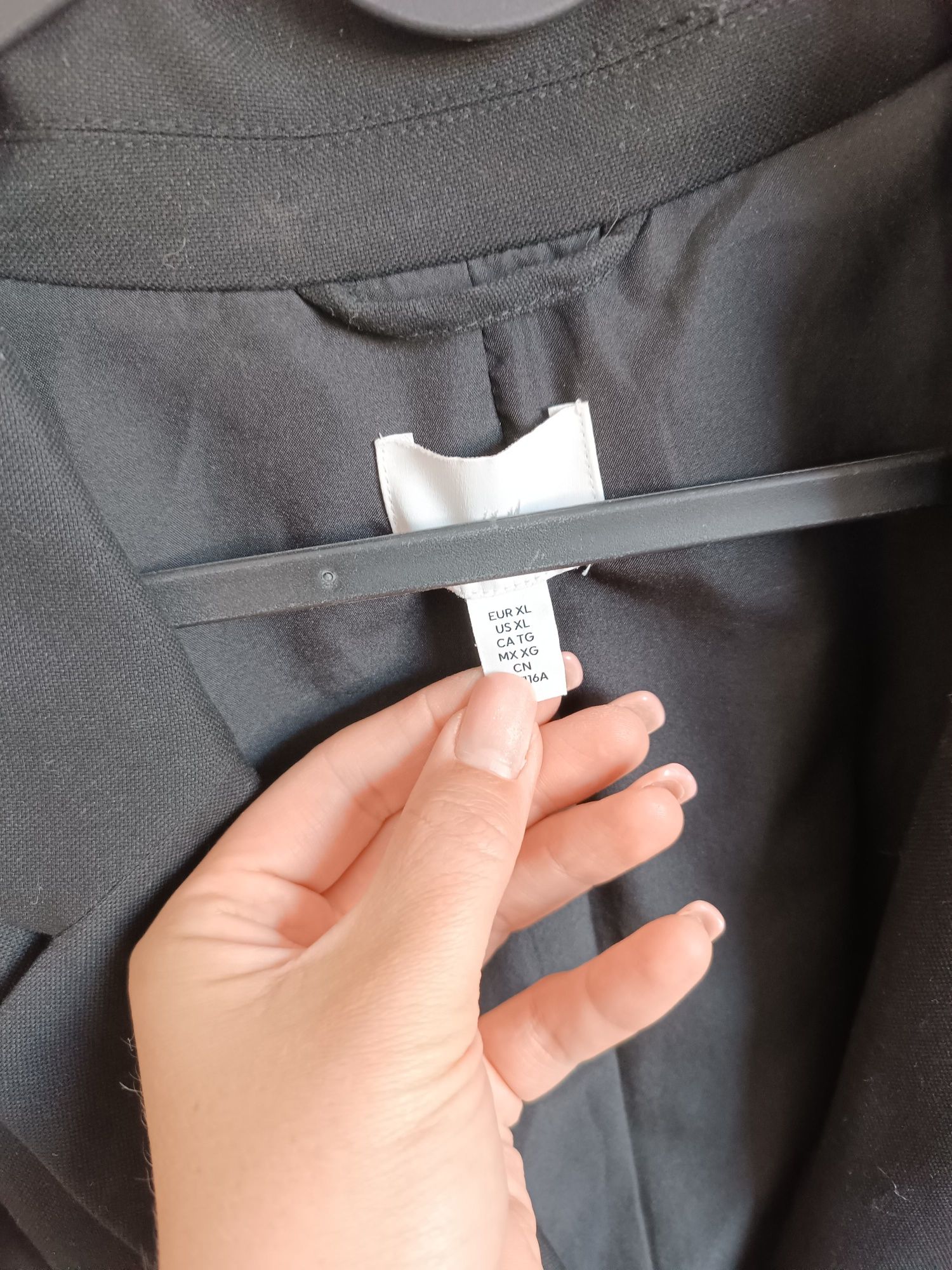 Oversize marynarka luźna XL 42 czarna damska modny fason