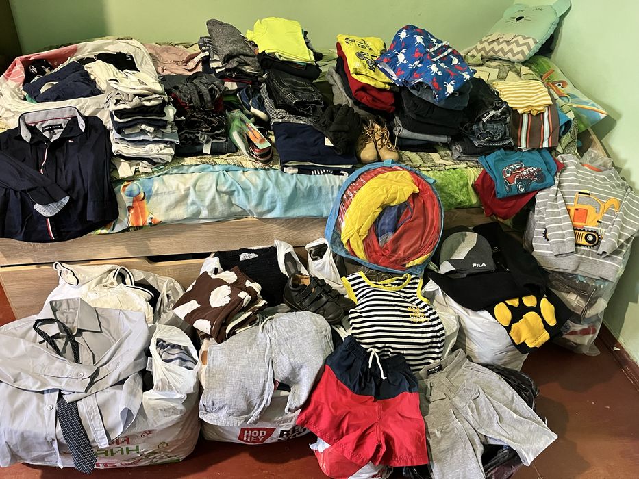 Продам одяг для хлопчика від 1  до 9-10 років