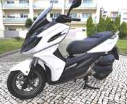 Kymco K-xct 125.