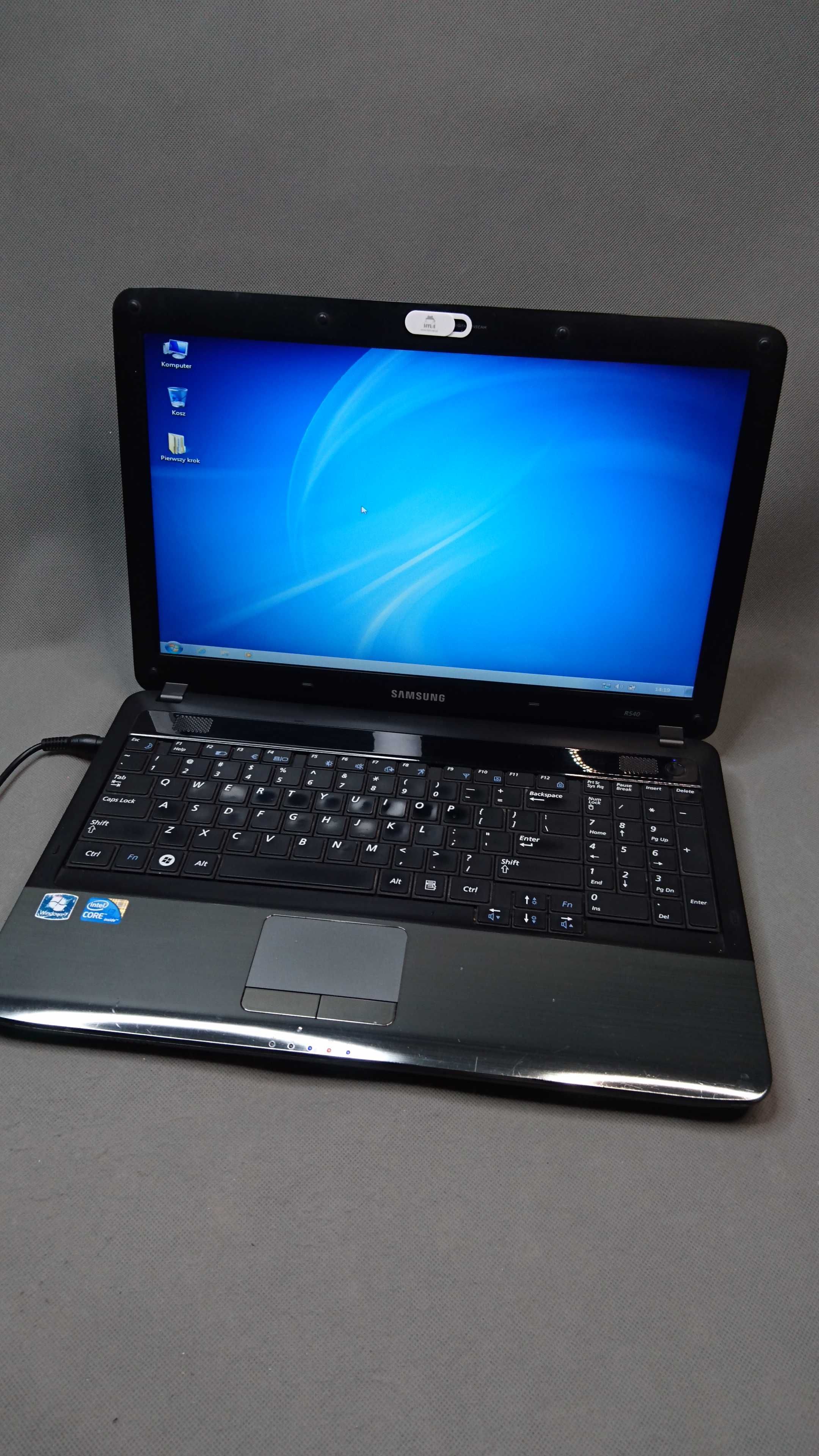 Laptop Samsung Notebook Np-R540 Zestaw Hdd 250 Gb Intel I 3 Komputer