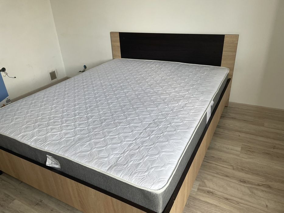Ліжко ВЕРОНІКА двоспальне з матрацом НЕДОРОГО