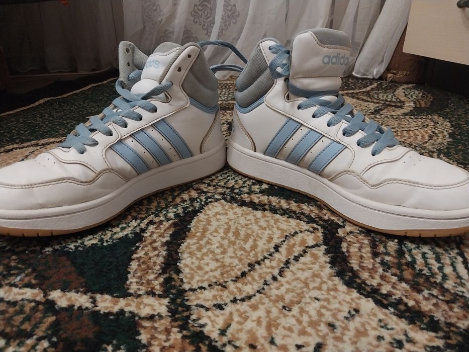 Оригинал Adidas кроссовки