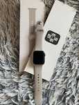 Apple Watch SE 2 2024 40mm Starlight