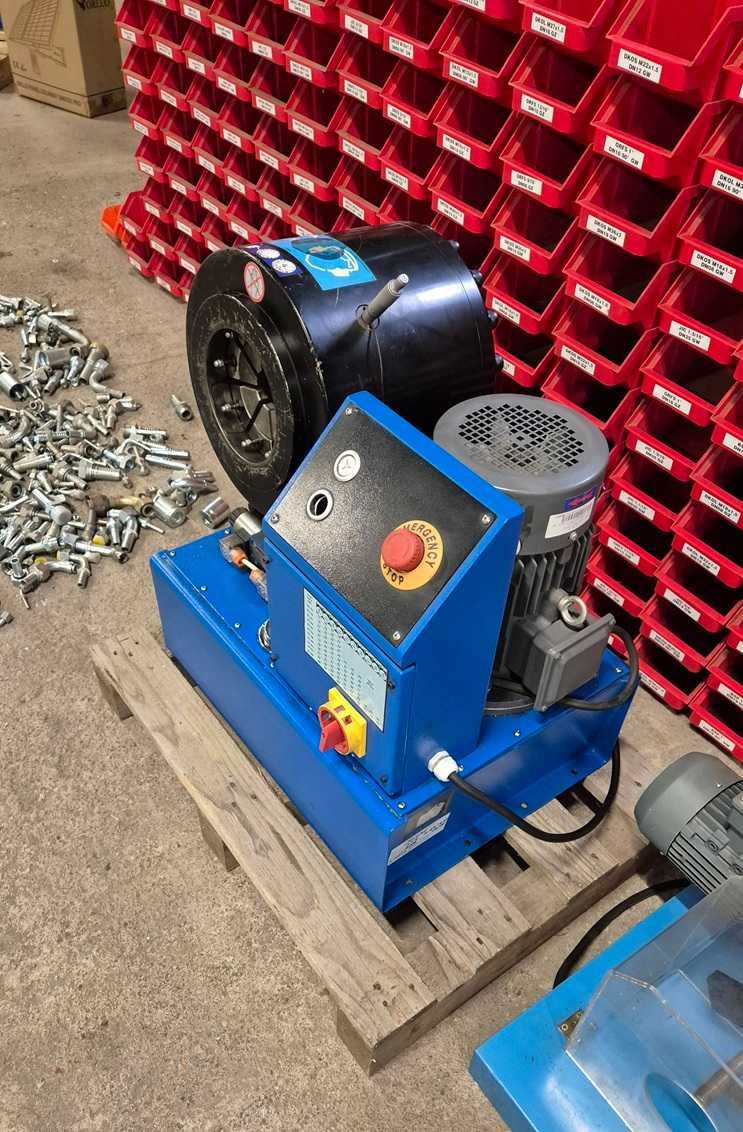 Zakuwarka Do Węży Samway S32 elek. 1/8″–1.1/4″ skórowarka NOWA Komplet