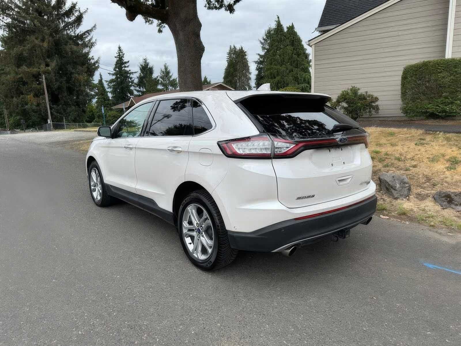 2018 Ford Edge Titanium