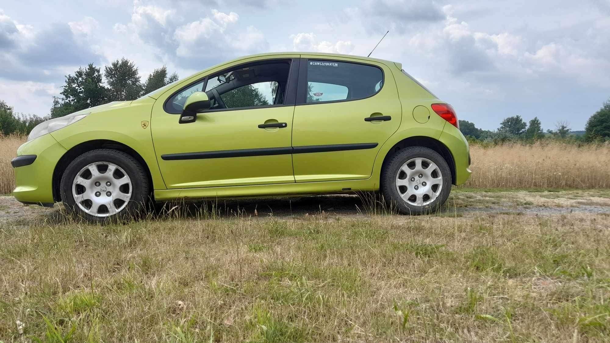 Sprzedam PEUGEOT 207 1.4 8v org przebieg