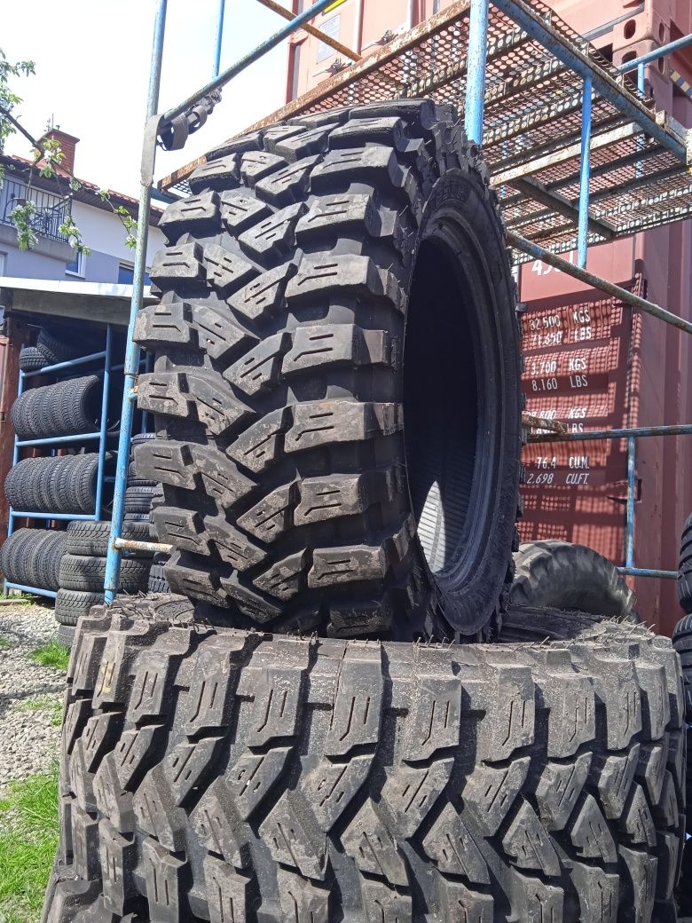 Opony Używane 265/60R18 4x4 M/T  Komplet Jasło