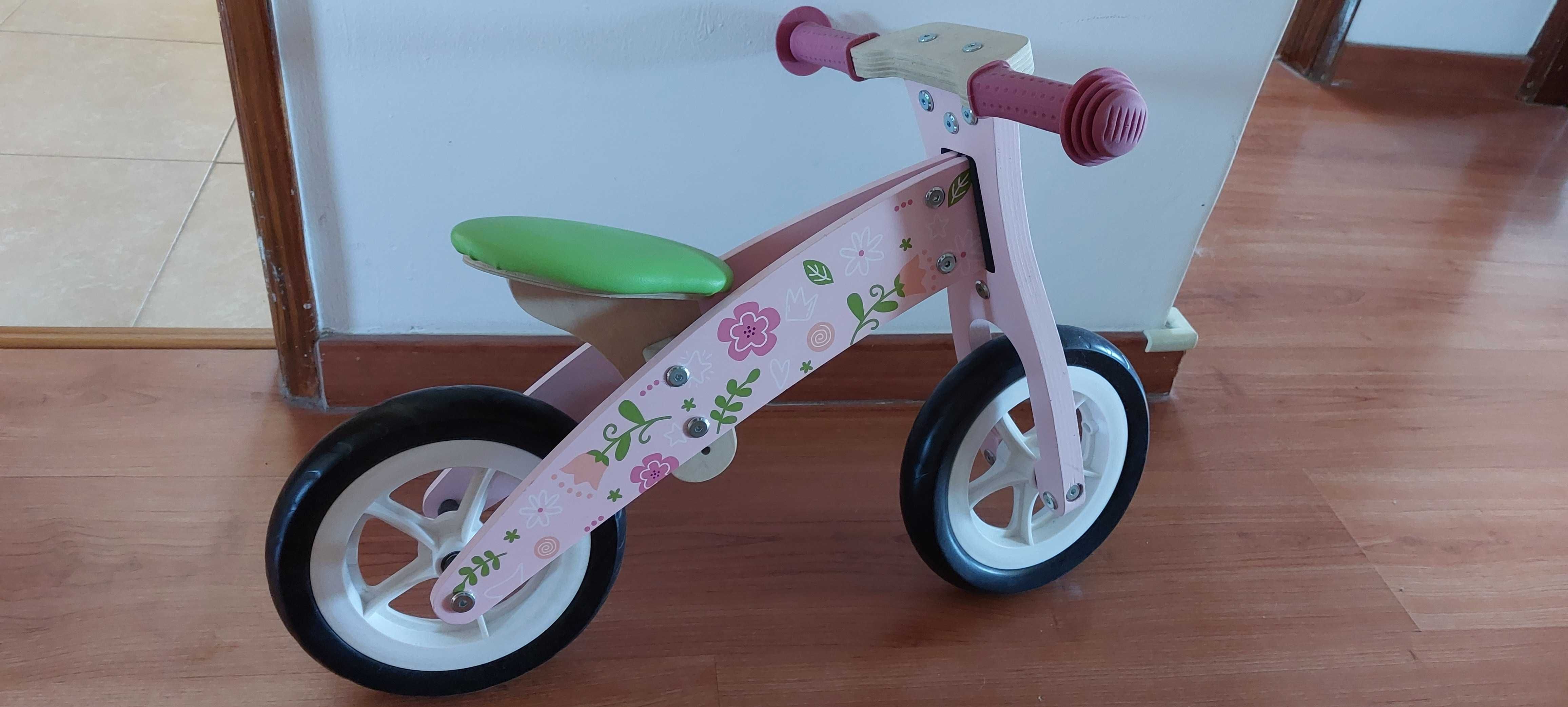 Bicicleta de equilíbrio