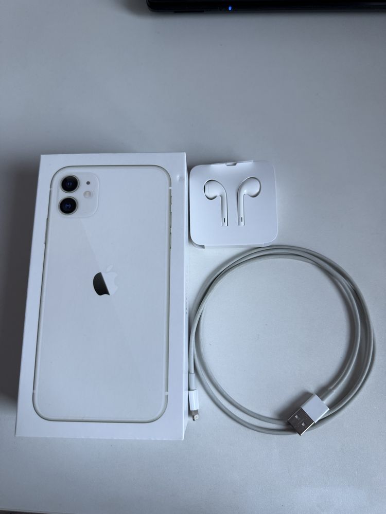 iPhone 11 64 gb biały