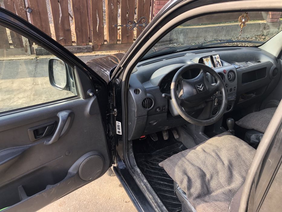 Продам авто Citroen Berlingo