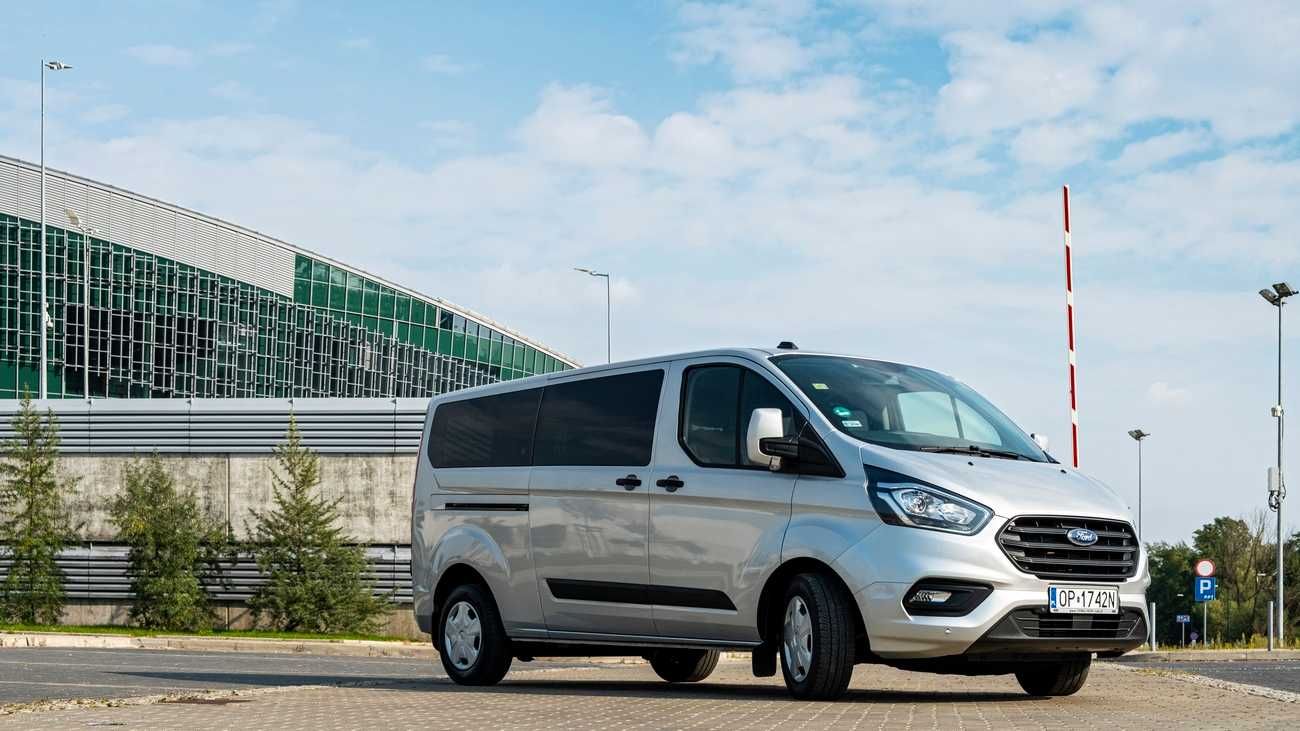 Wynajem Busów 9 osobowych Ford Custom, Renault Trafic, Ford Transit