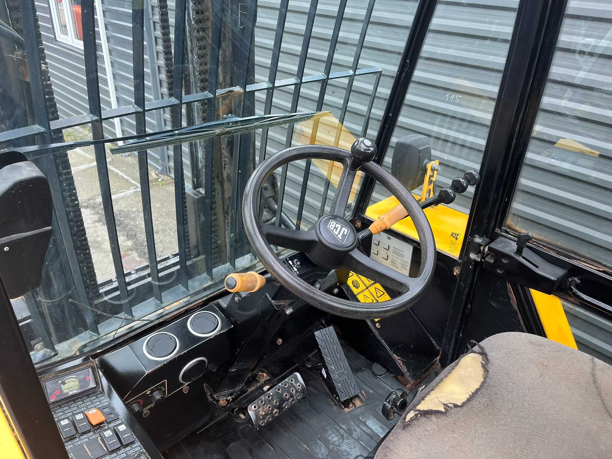 Wózek widłowy terenowy JCB 930-4 4X4 2015