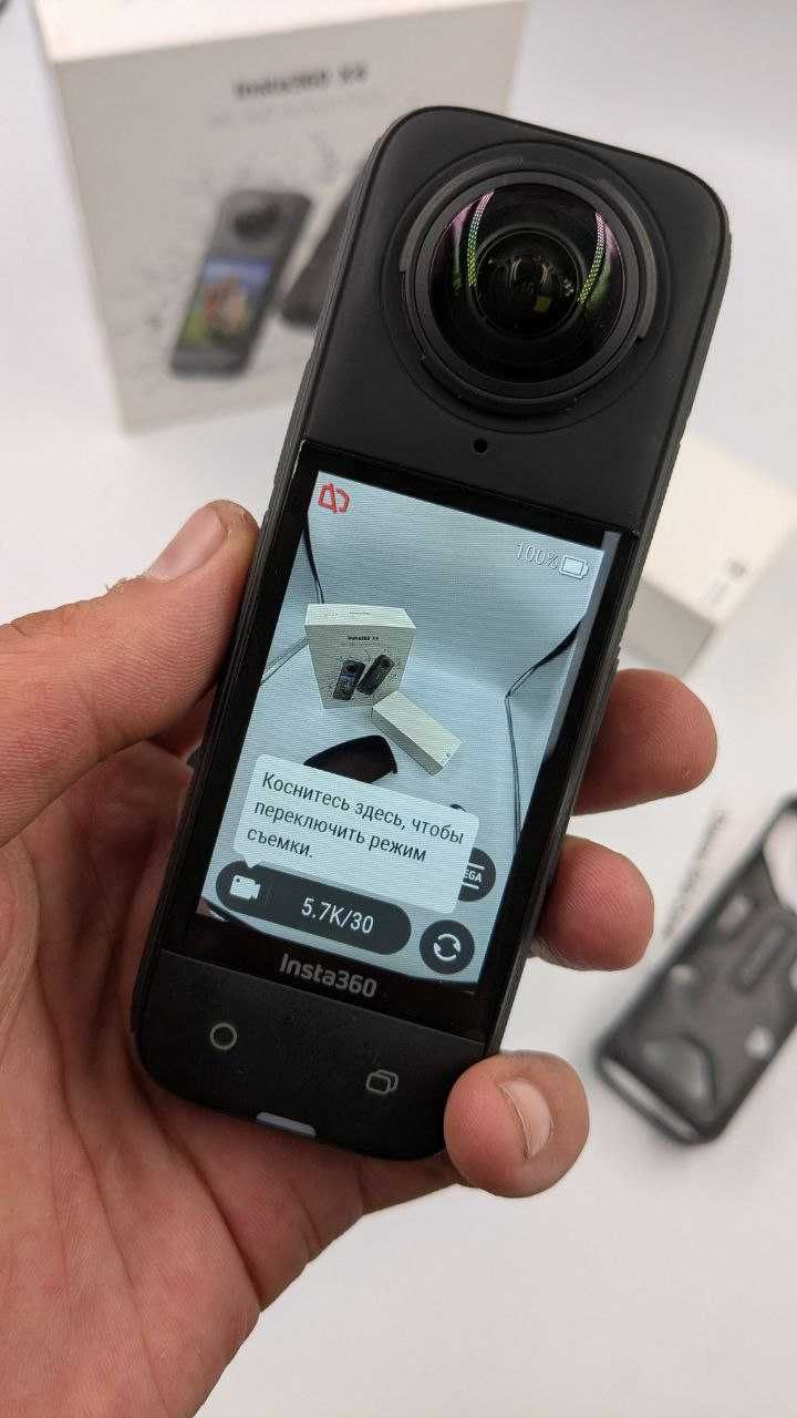 Екшн-камера Insta360 X4 (360° 8K)