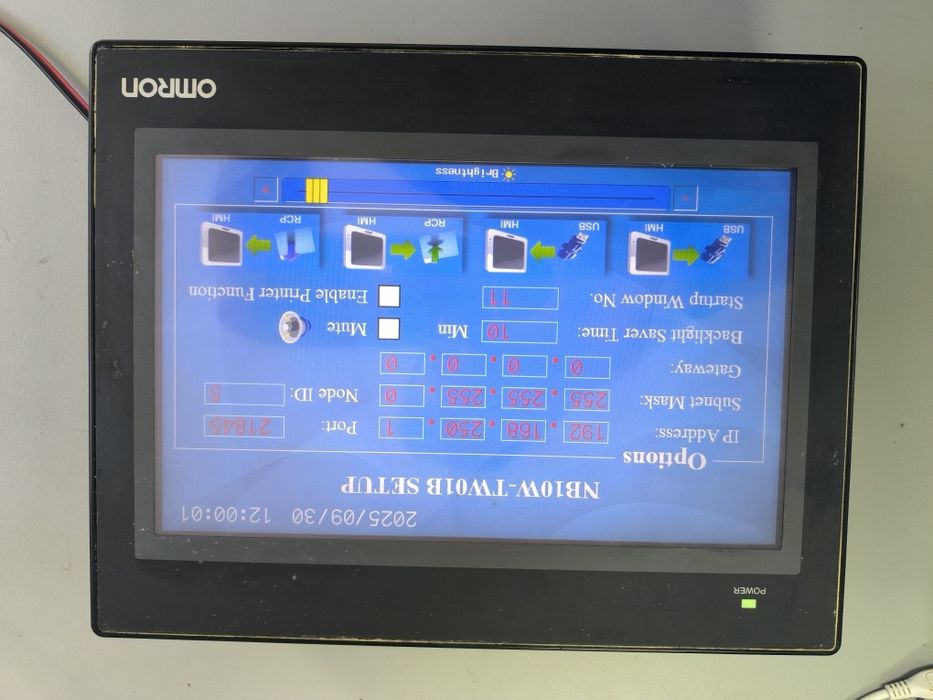 Consola HMI NB 10" OMRON