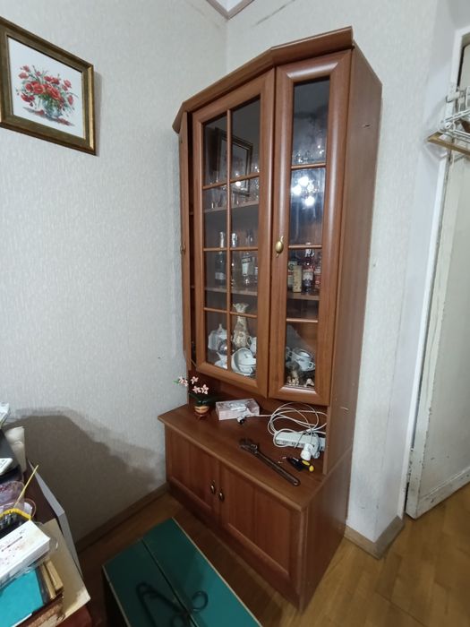 Продам стінку в кімнати