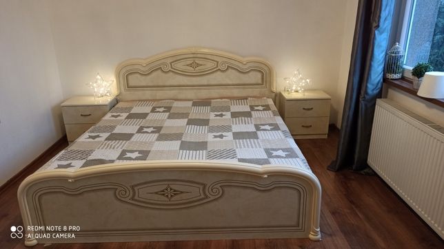Sprzedam łóżko w stylu włoskim, jasny krem
