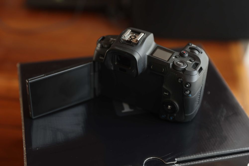 Продам Canon r в ідеальному стані