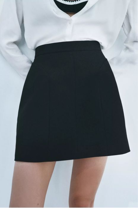 Чорна спідниця Zara