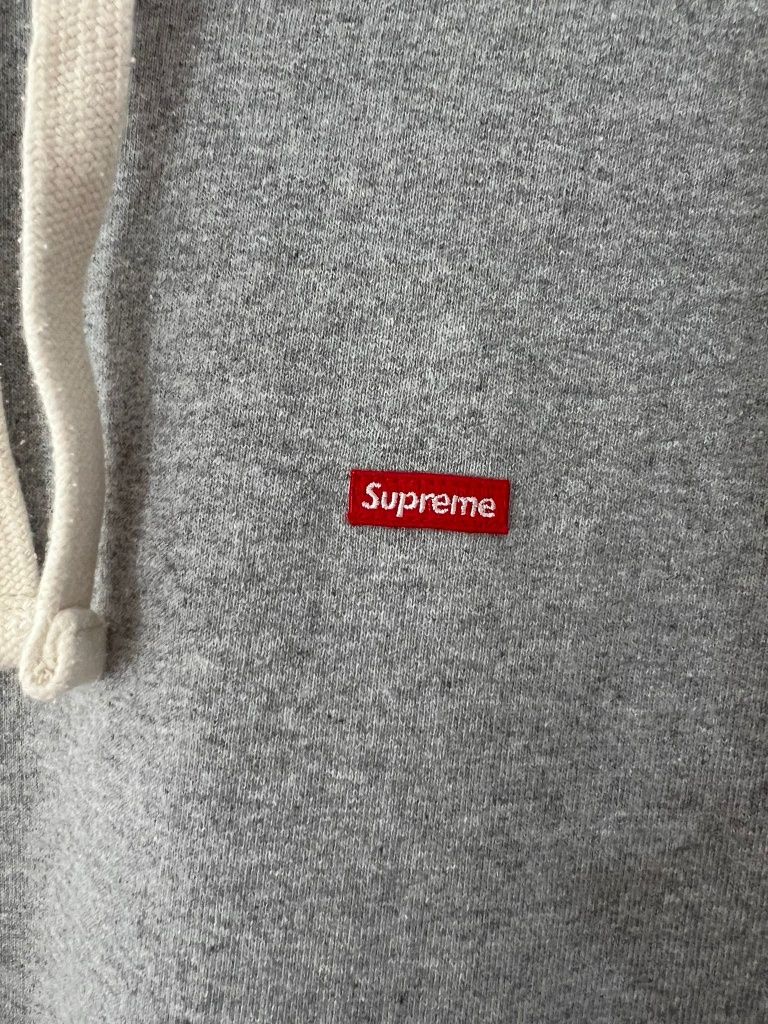 Supreme hoodie small box logo