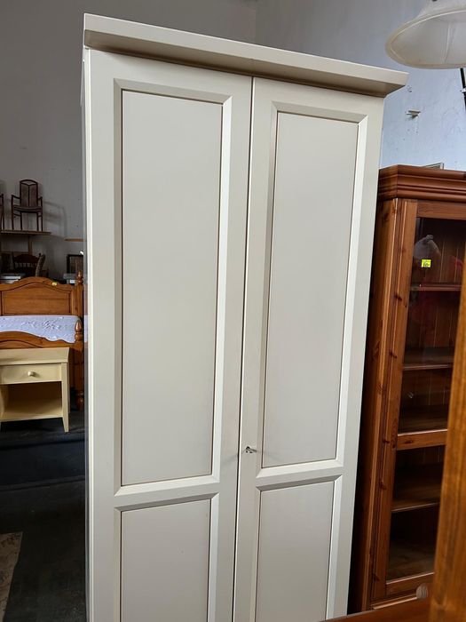 Solidna szafa 2 - drzwiowa