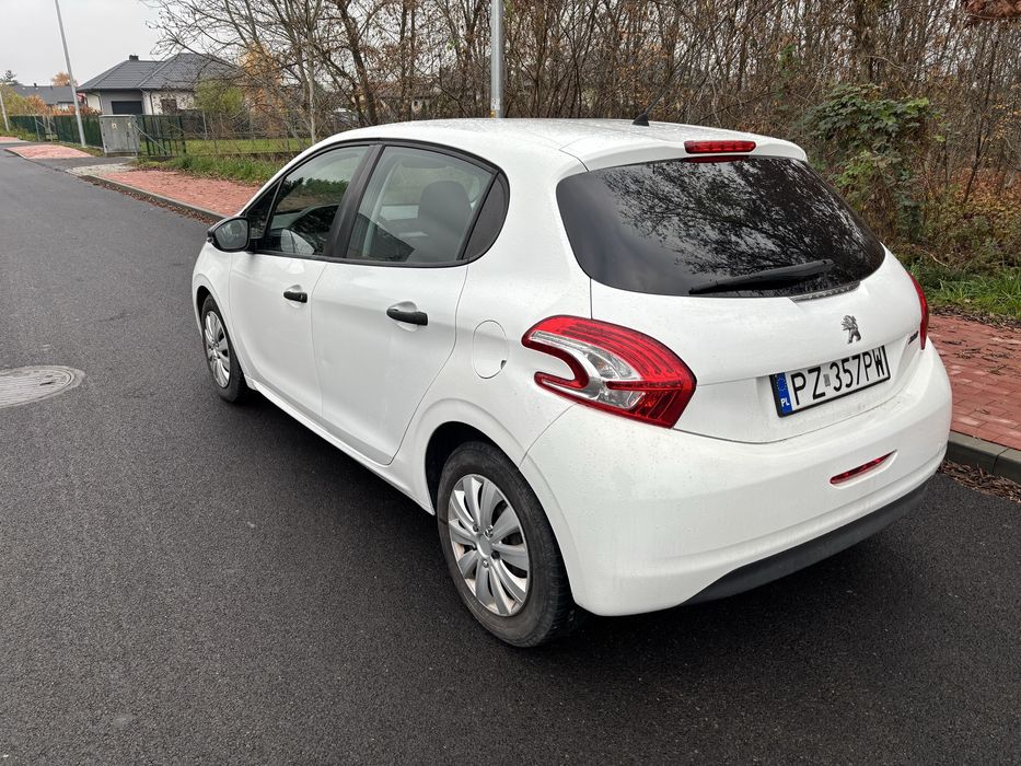 Peugeot 208 stan bdb