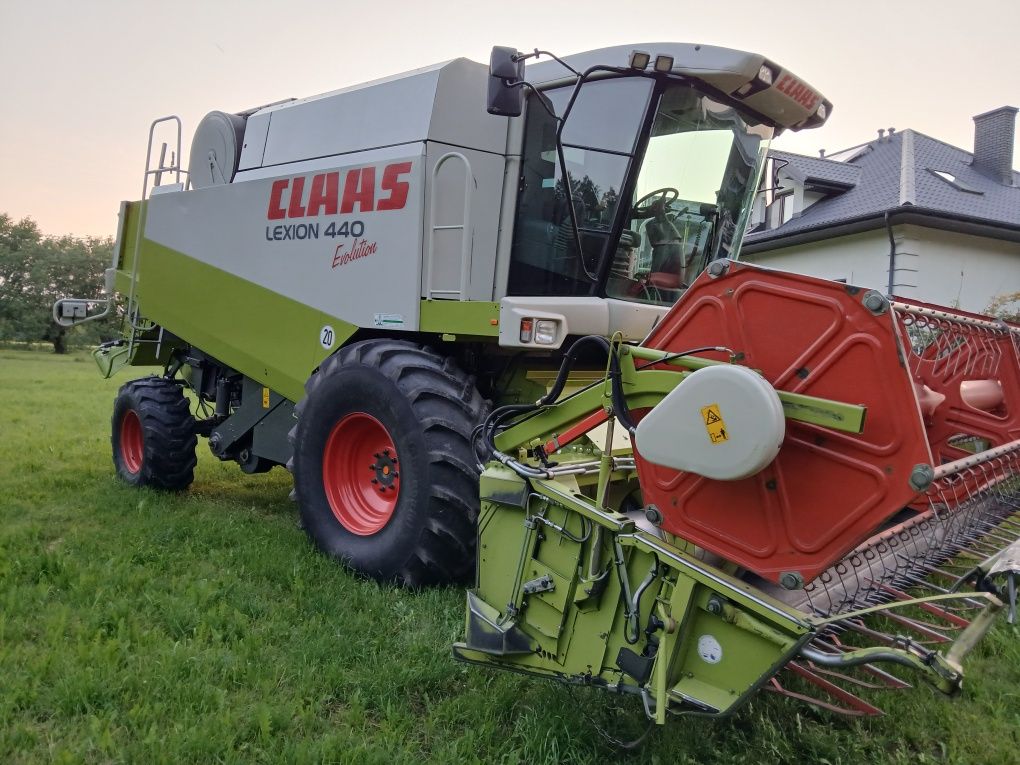 claas lexion 440 evolution new holland tx 67