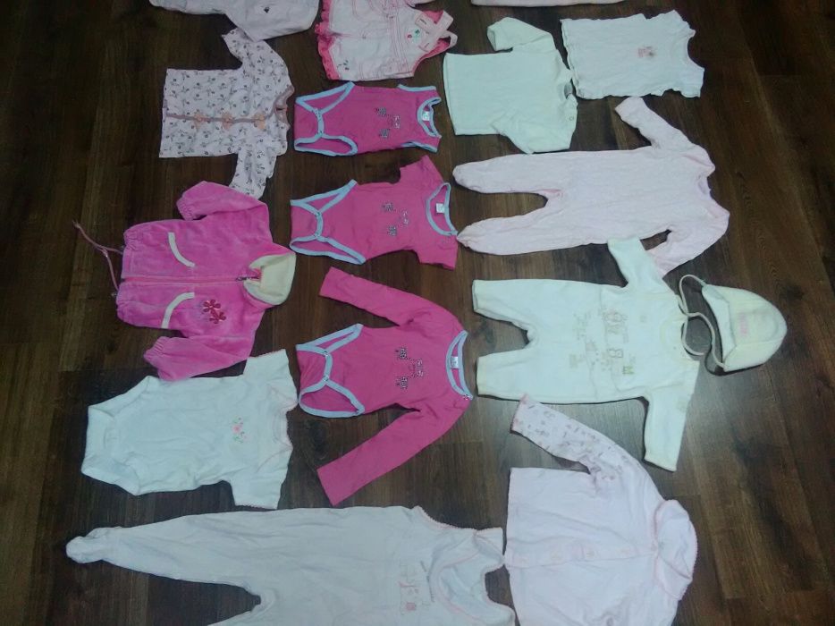 Zestaw ubranek 68/74 cm