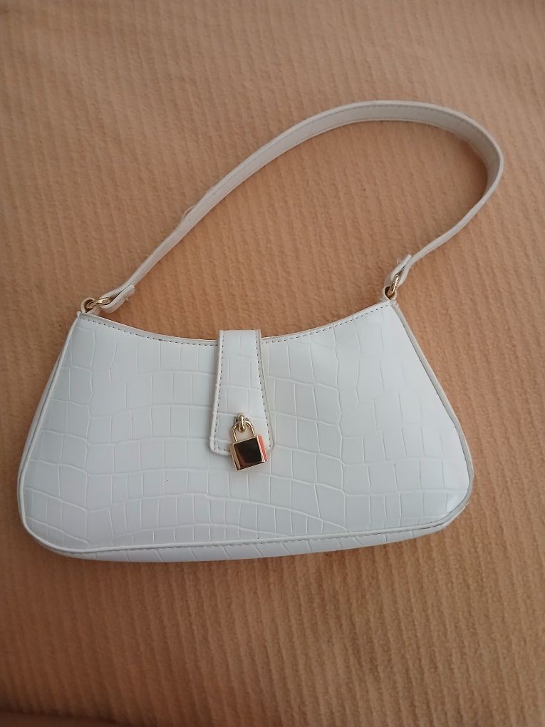 Malas pequenas 14€ as 2