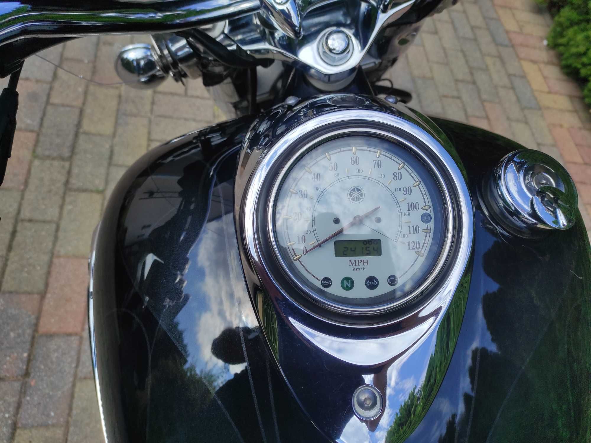 Yamaha Drag rag Star 1100