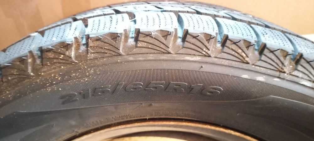 Колеса NEXEN 215/65 R16 до ниви