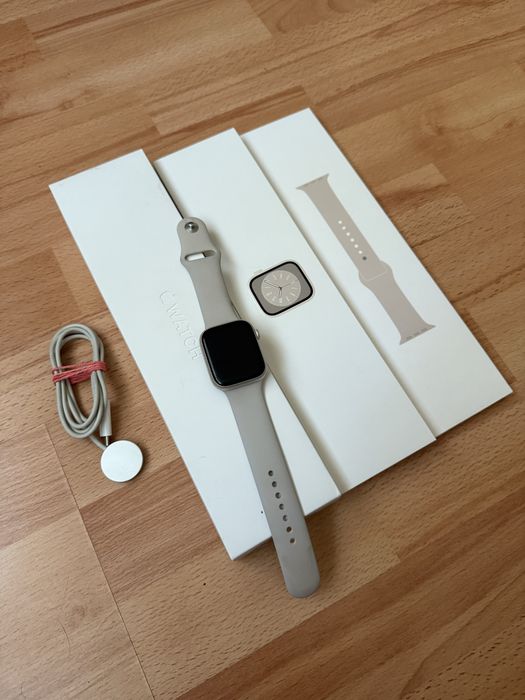 Apple Watch Series 8 45 mm Starlight / Полный Комплект