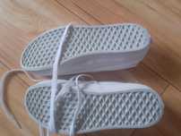 Кеды vans р.41 белые