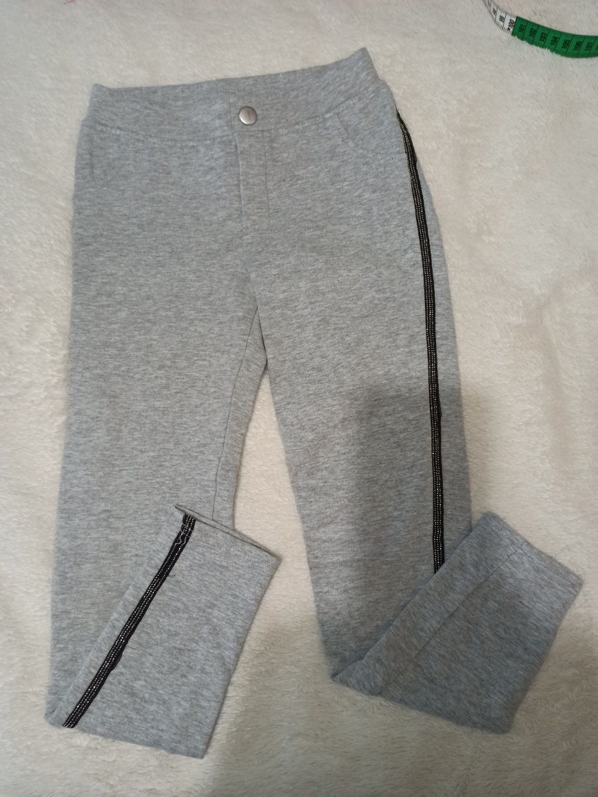 Zestaw legginsy ocieplane + bluzka + koszulka nocna r 122 (6-7 lat).