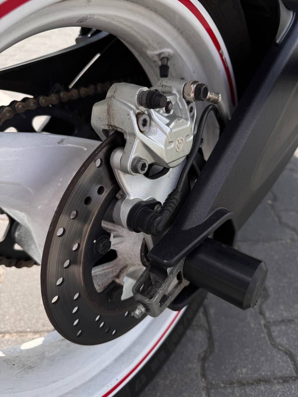Ducati Monster 696