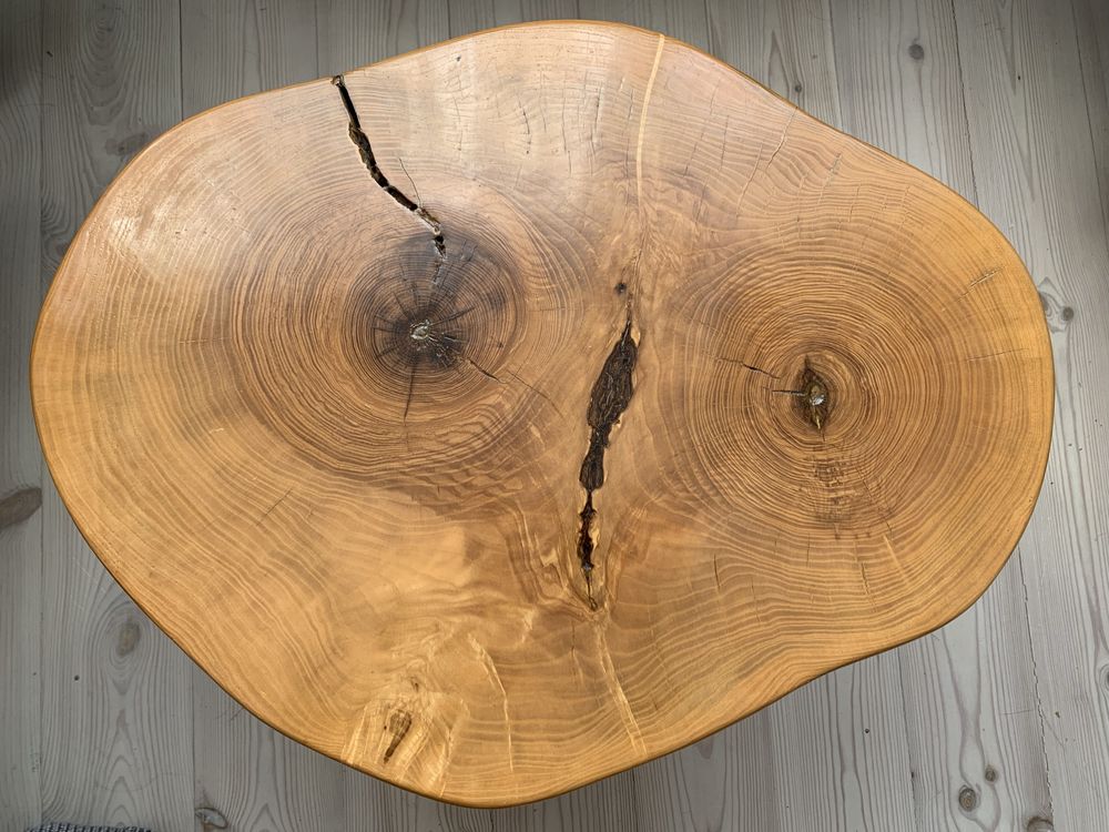 Drewniany (Jesion) taboret/ stolik z jednego kawałka drewna