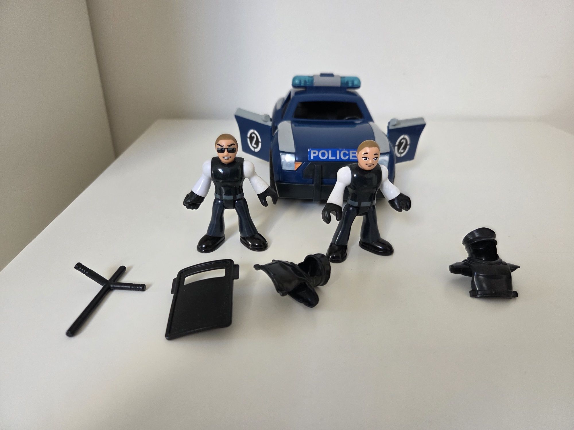 Samochód policyjny FisherPrice