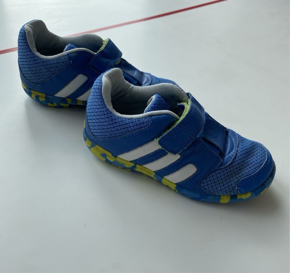 Кросівки дитячі Adidas розмір 26, устілка 15,8 см