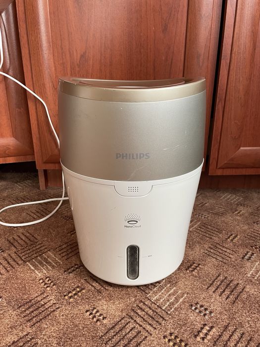 зволожувач повітря Philips HU4803/01