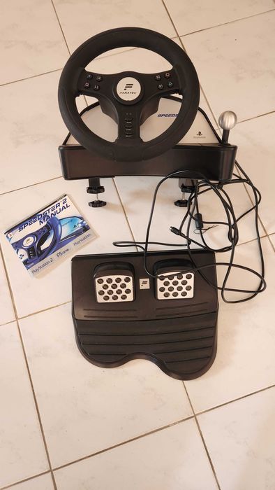Volante PlayStation Fanatec Speedster 2