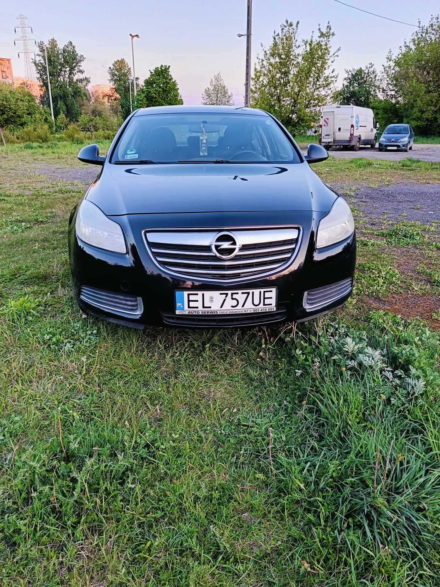 Opel Insignia do poprawek blacharsko lakierniczych