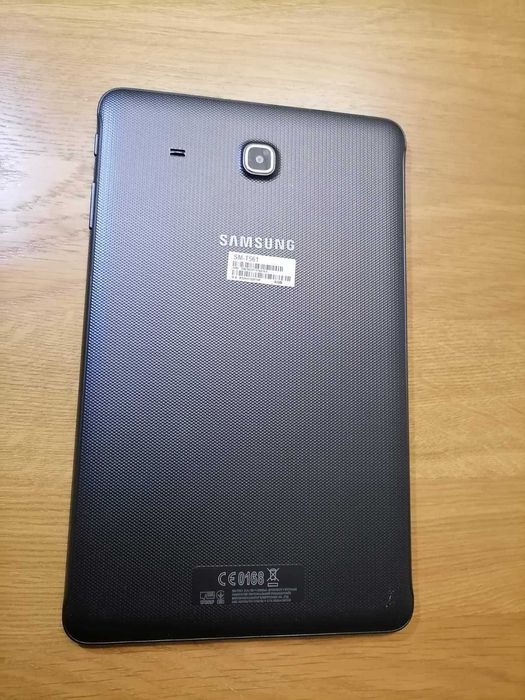 Планшет Samsung Galaxy Tab E
