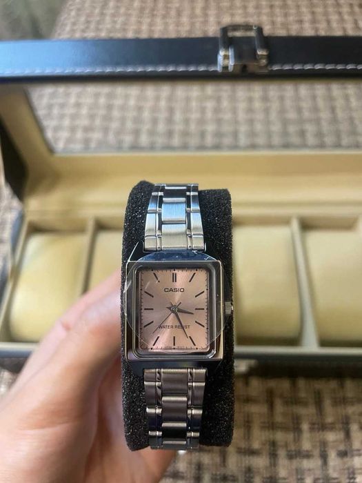 Жіночий годинник Casio LTP-V007D-4E