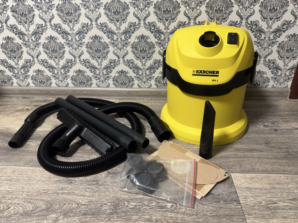 Продам пилосмок, пылесос, порохотяг Karcher WD-2.