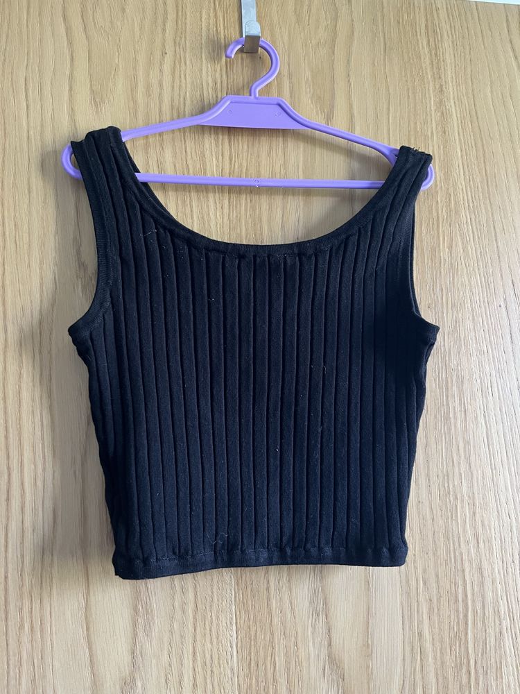 Krótka bluzeczka na ramiączkach , H&M, rozmiar 146/152